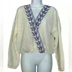 Chloe & Katie white Embroidered Women's Blouse (330)